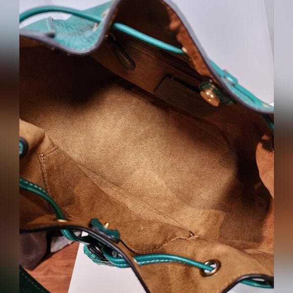 Coach Everly Drawstring - Picture 5 of 14